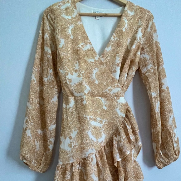 Long Sleeve Tan & White Printed Dress - Picture 2 of 9